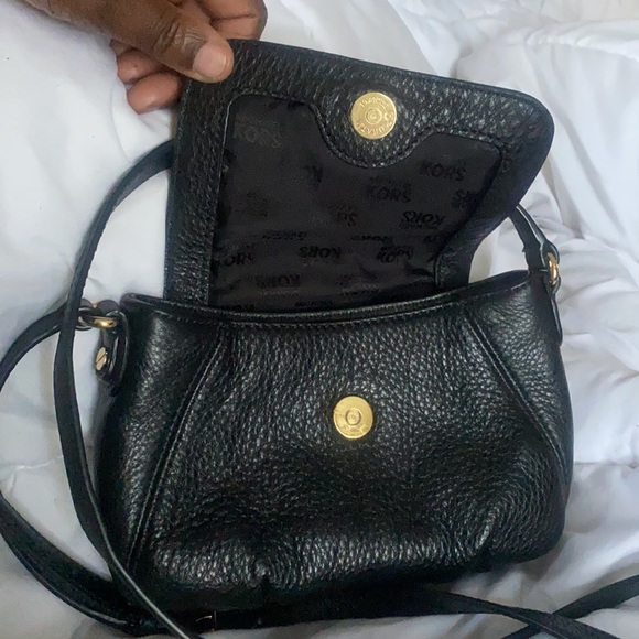 Michael Kors Crossbody - Picture 7 of 10